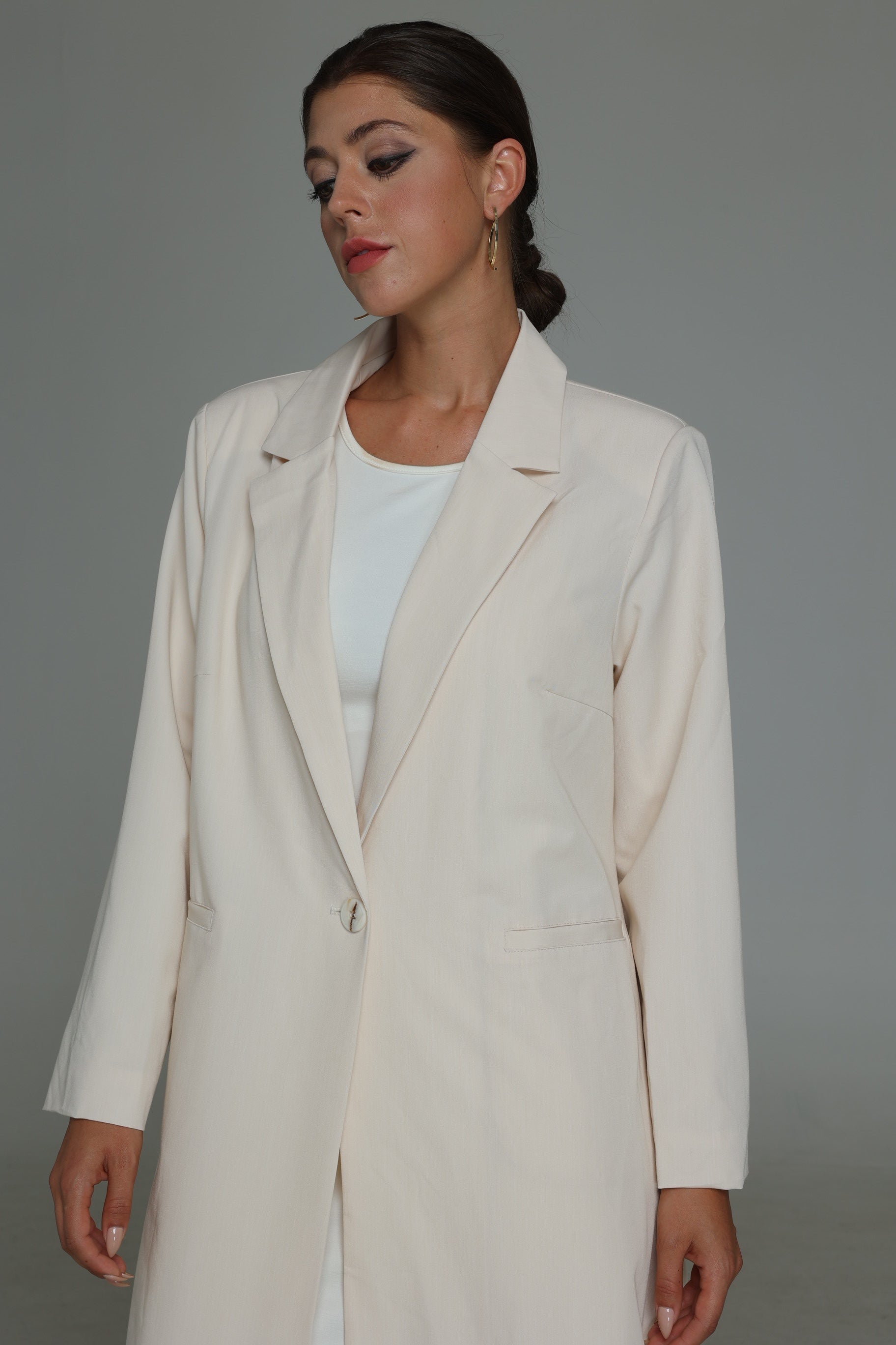 Cream Single Button Suit Abaya with Fine Lines