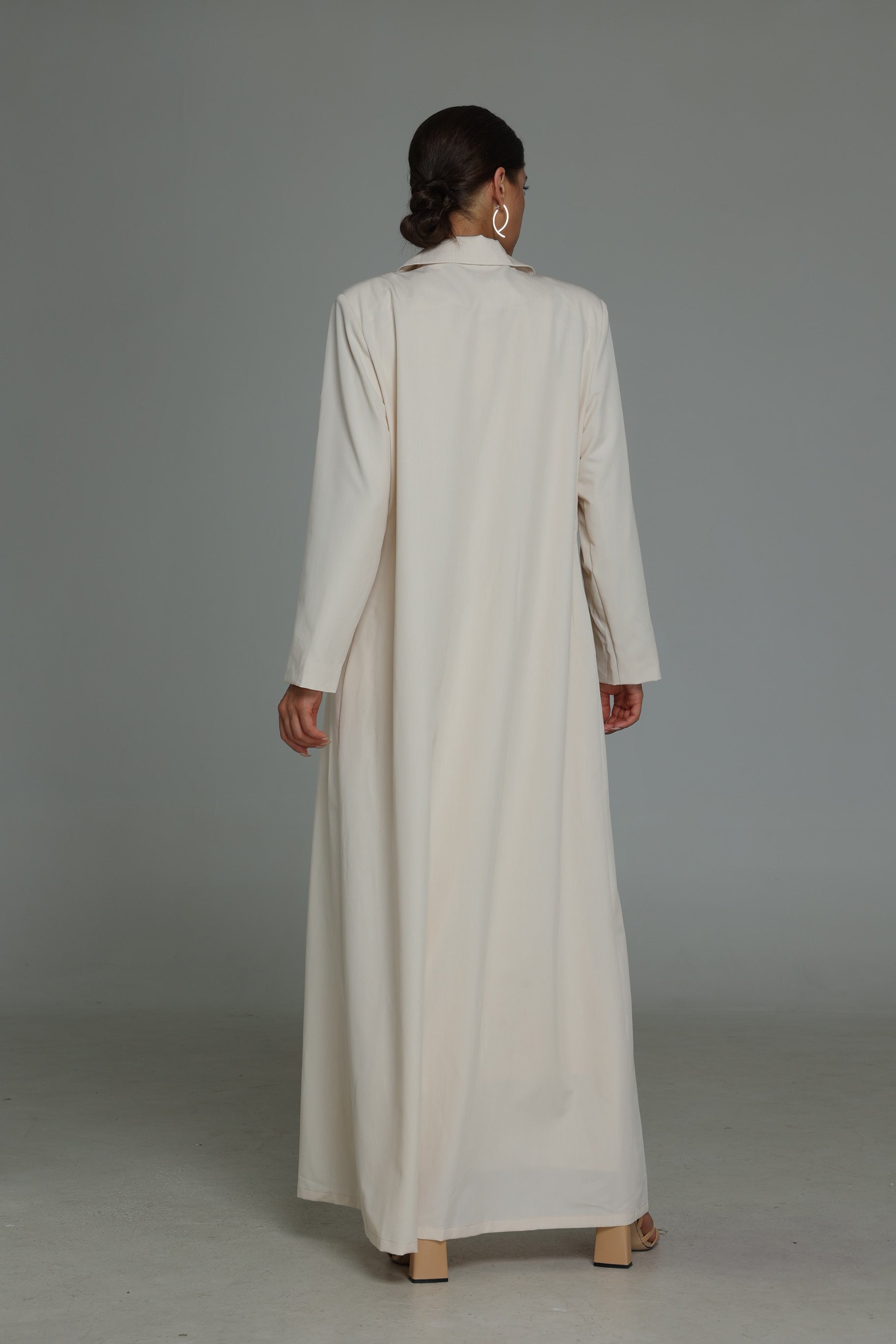 Cream Single Button Suit Abaya with Fine Lines