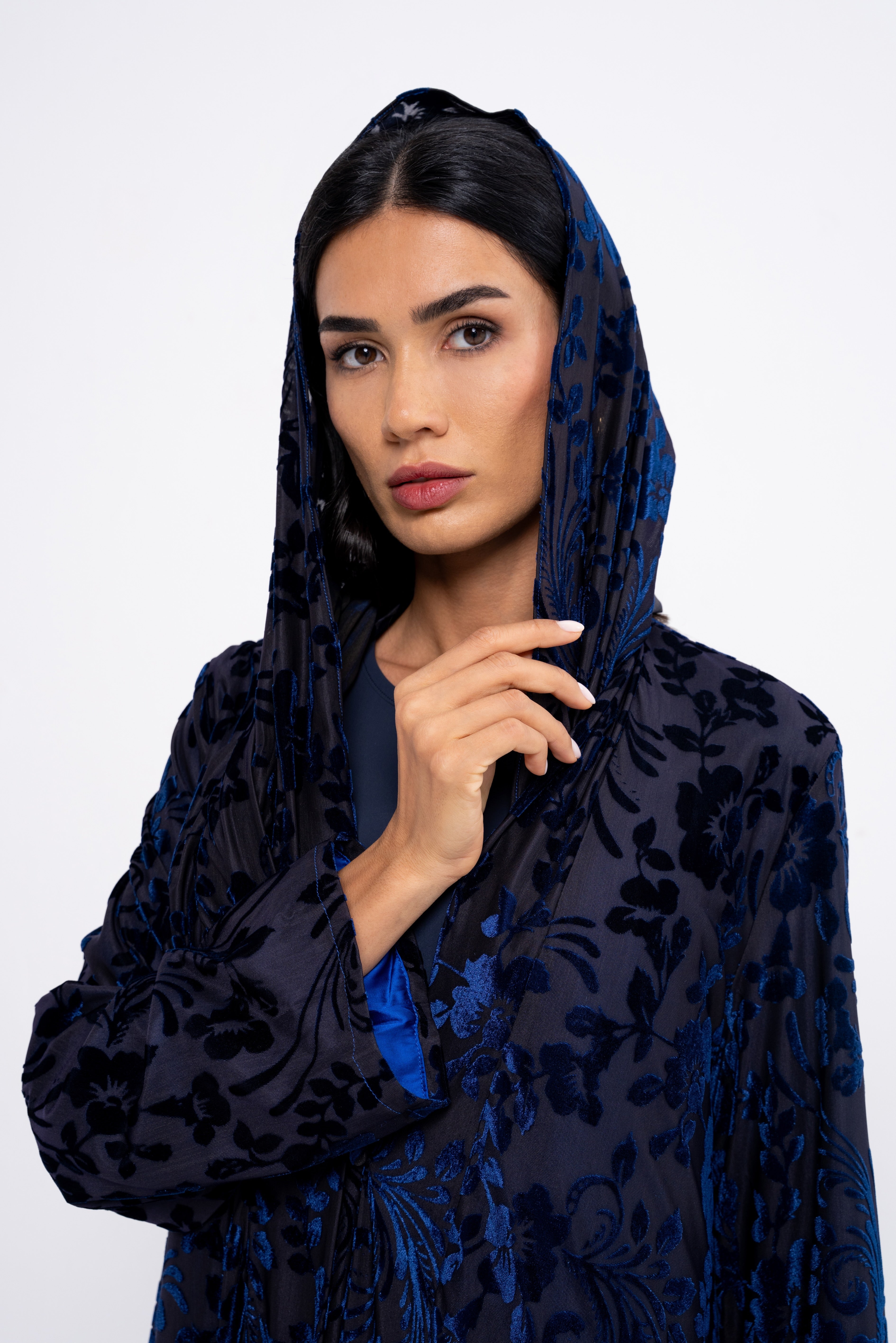 Embroidered Detail Abaya Navy Blue