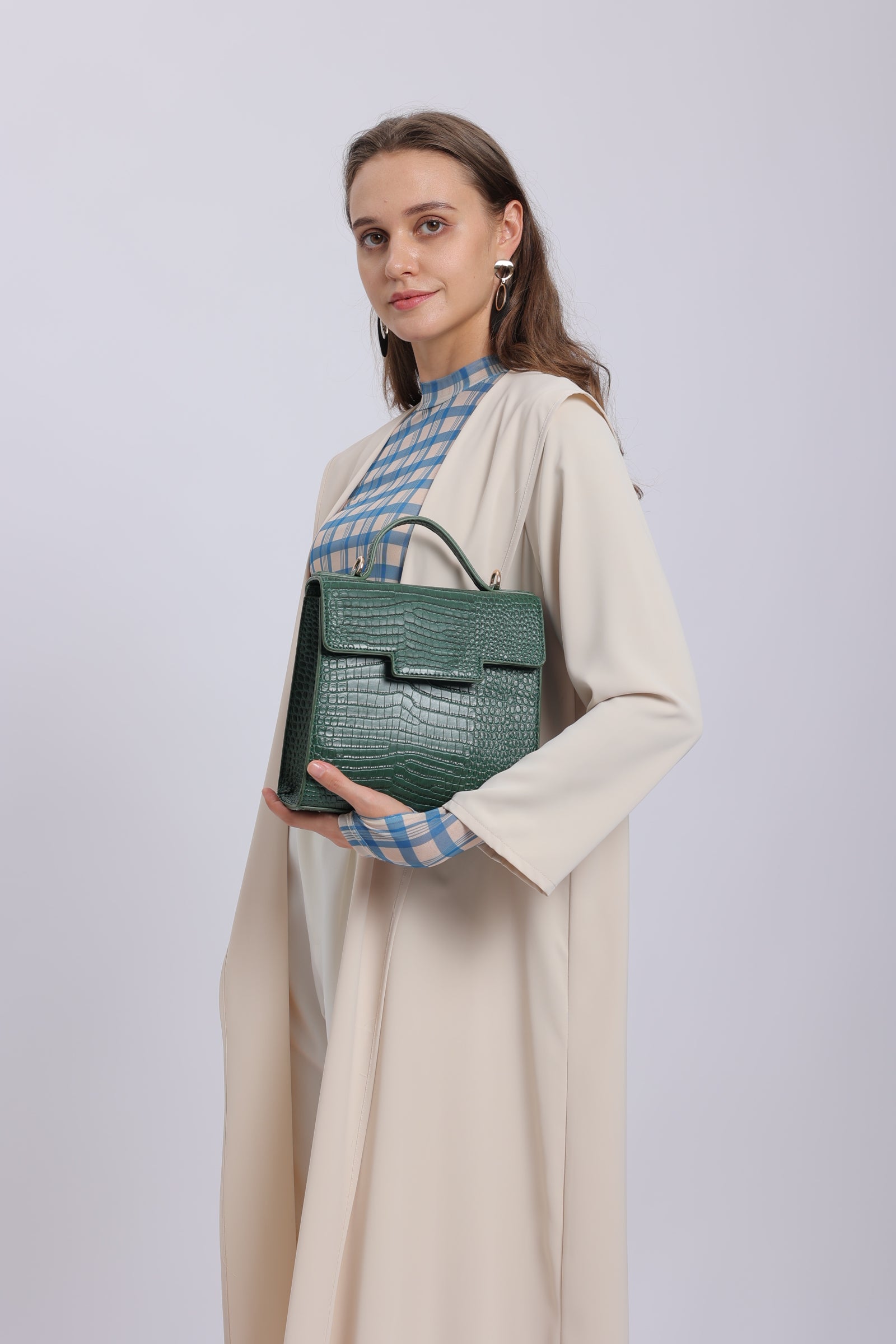 حقيبة كروس مربعة الشكل - باللون الاخضر