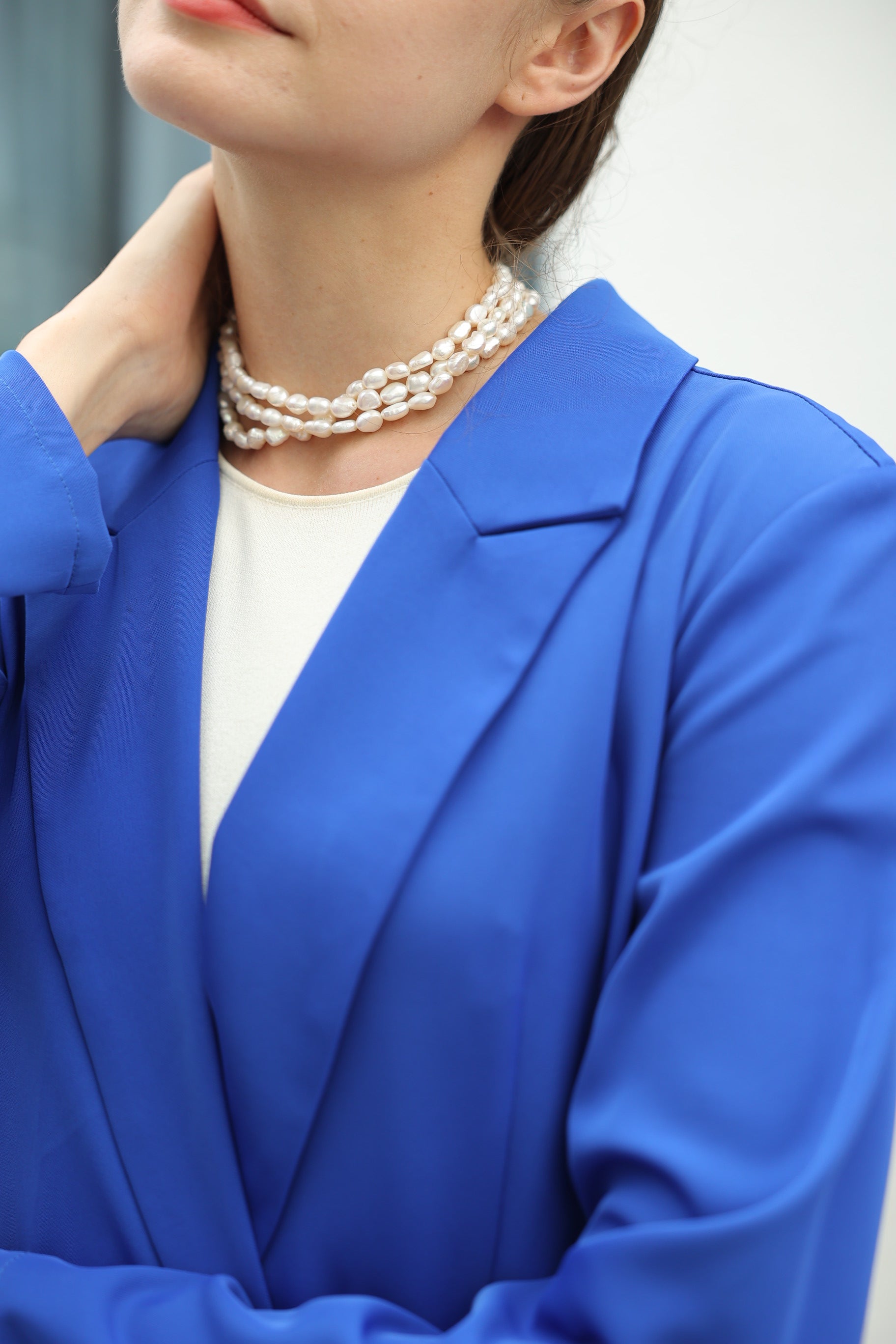 قلادة من اللؤلؤ السميك