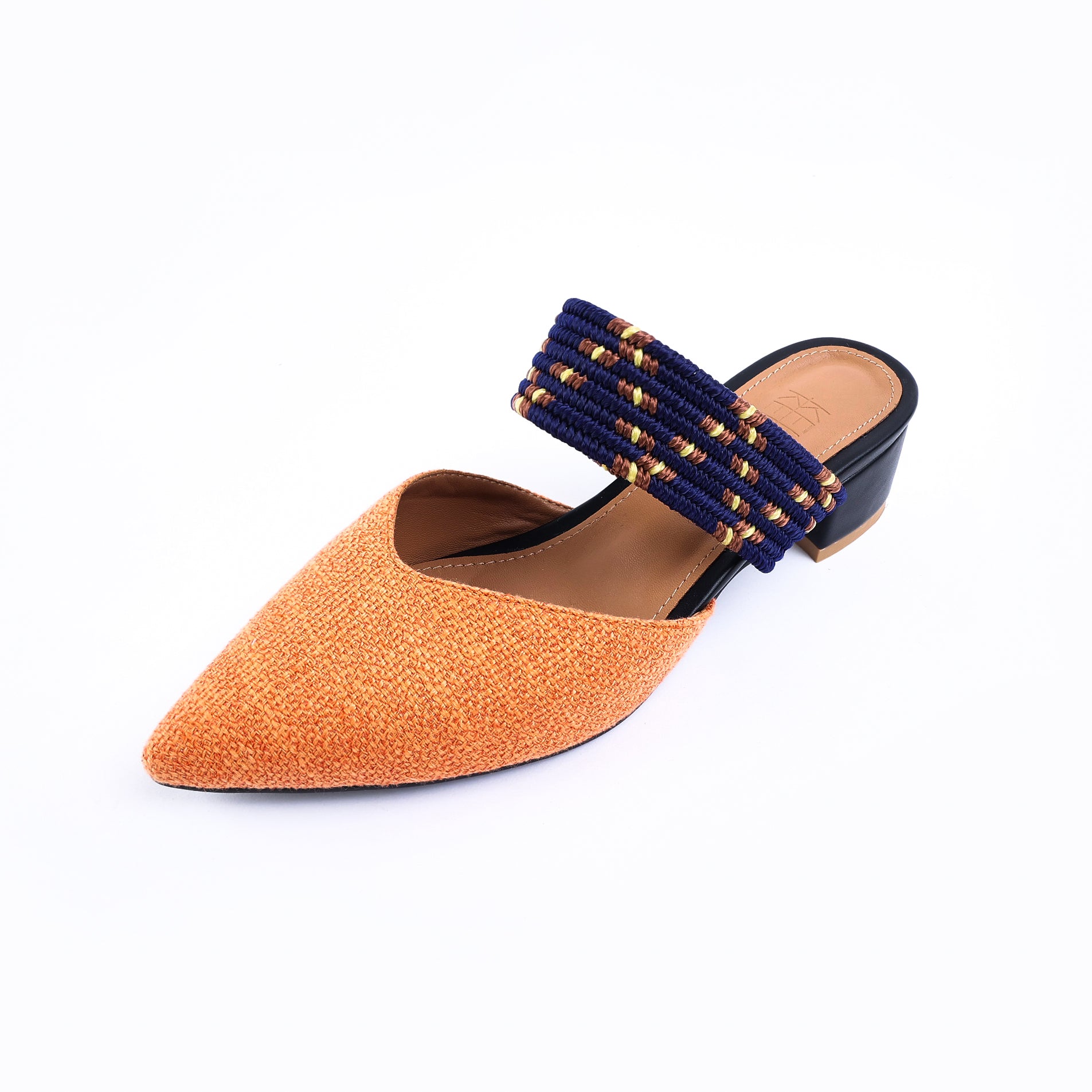 حذاء قماشي كعب قصير - برتقالي مع حزام بنفسجي