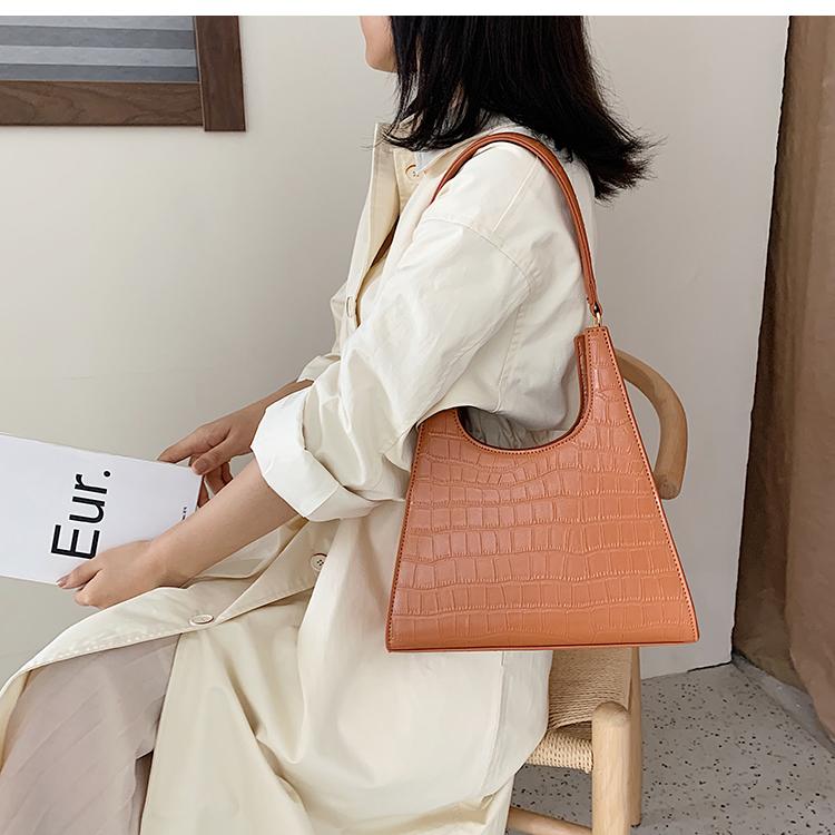 Shoulder Bags