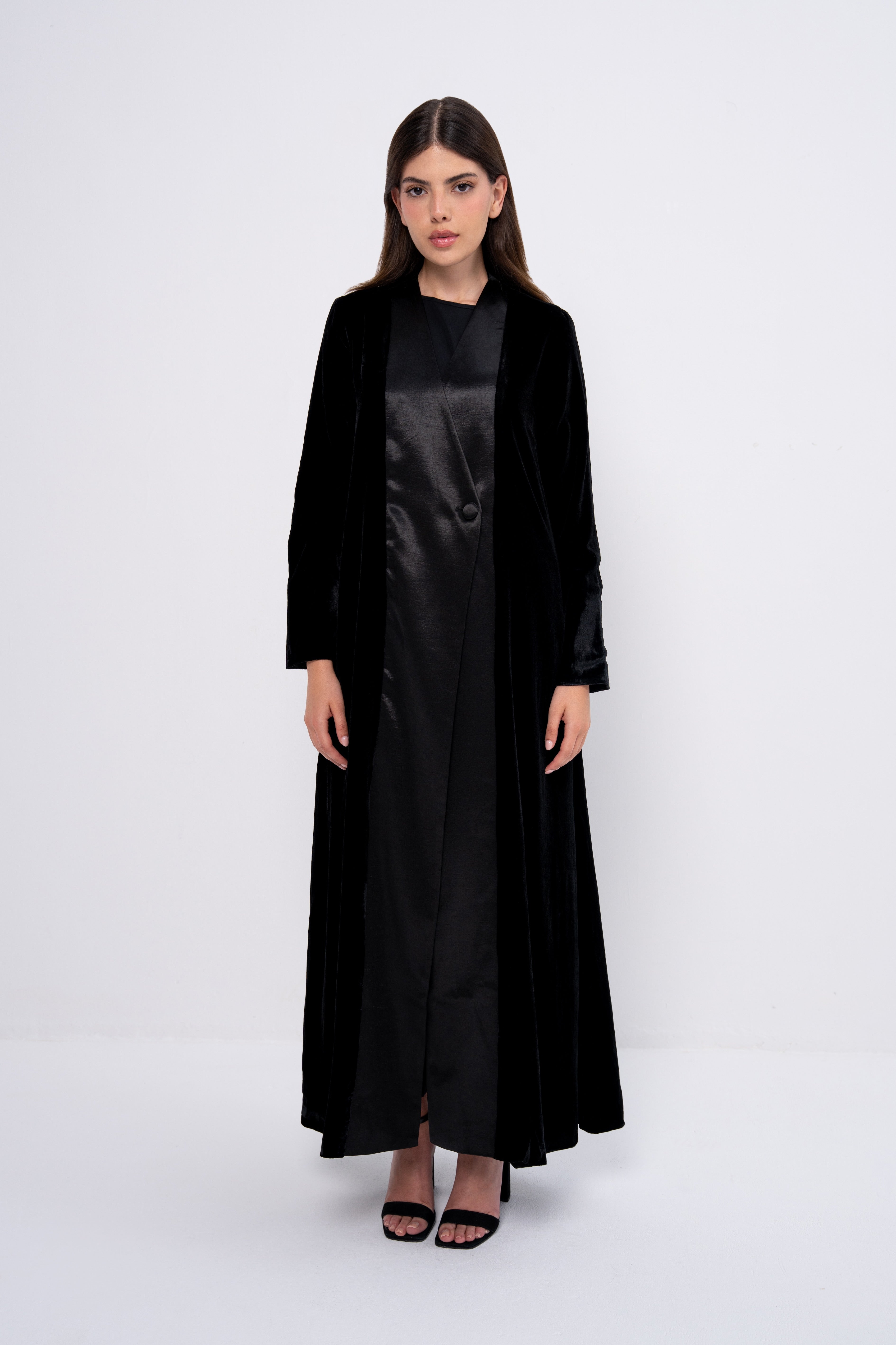 Velvet Suit Abaya in Black