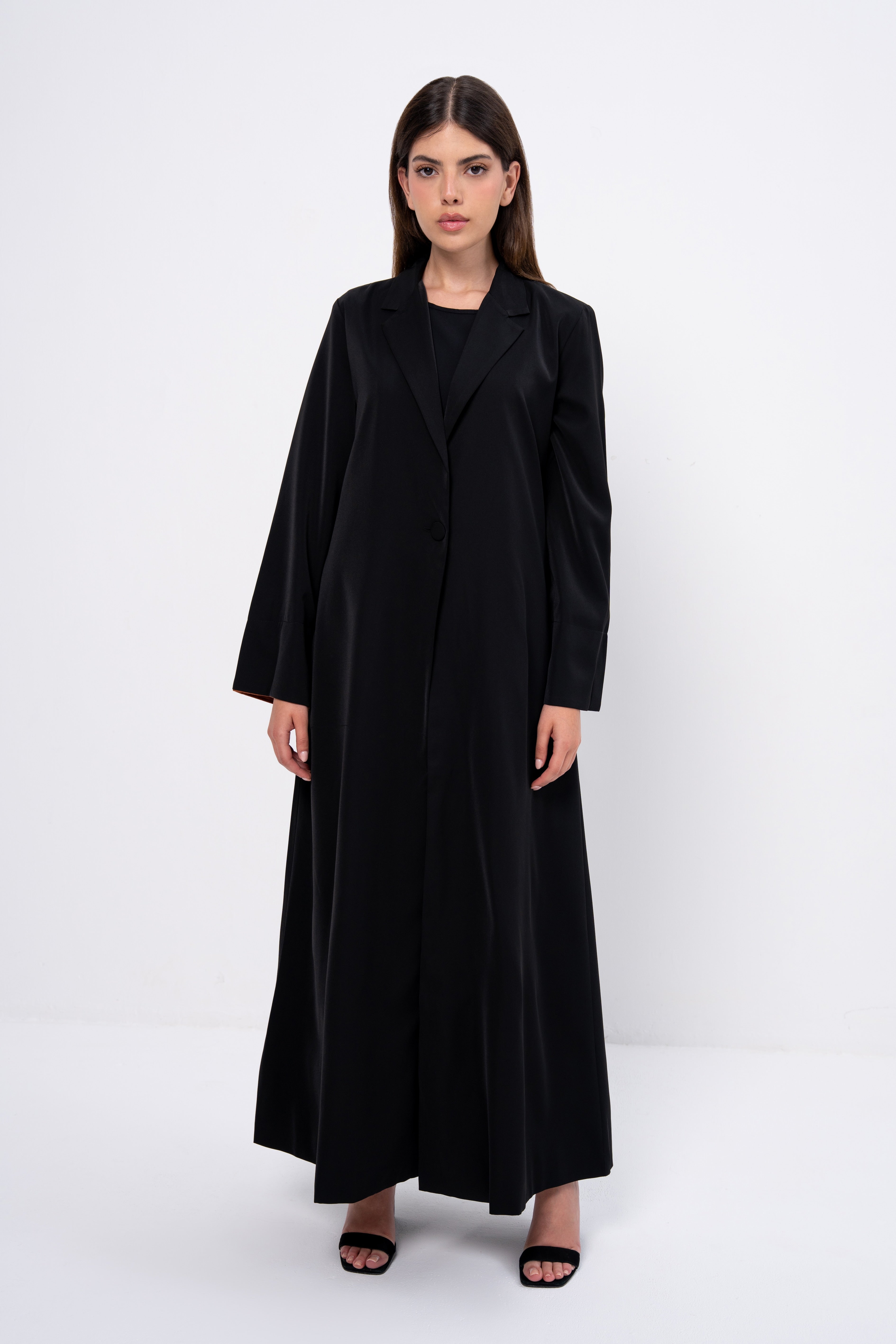Abaya with Brown Sleeve Detail in Black