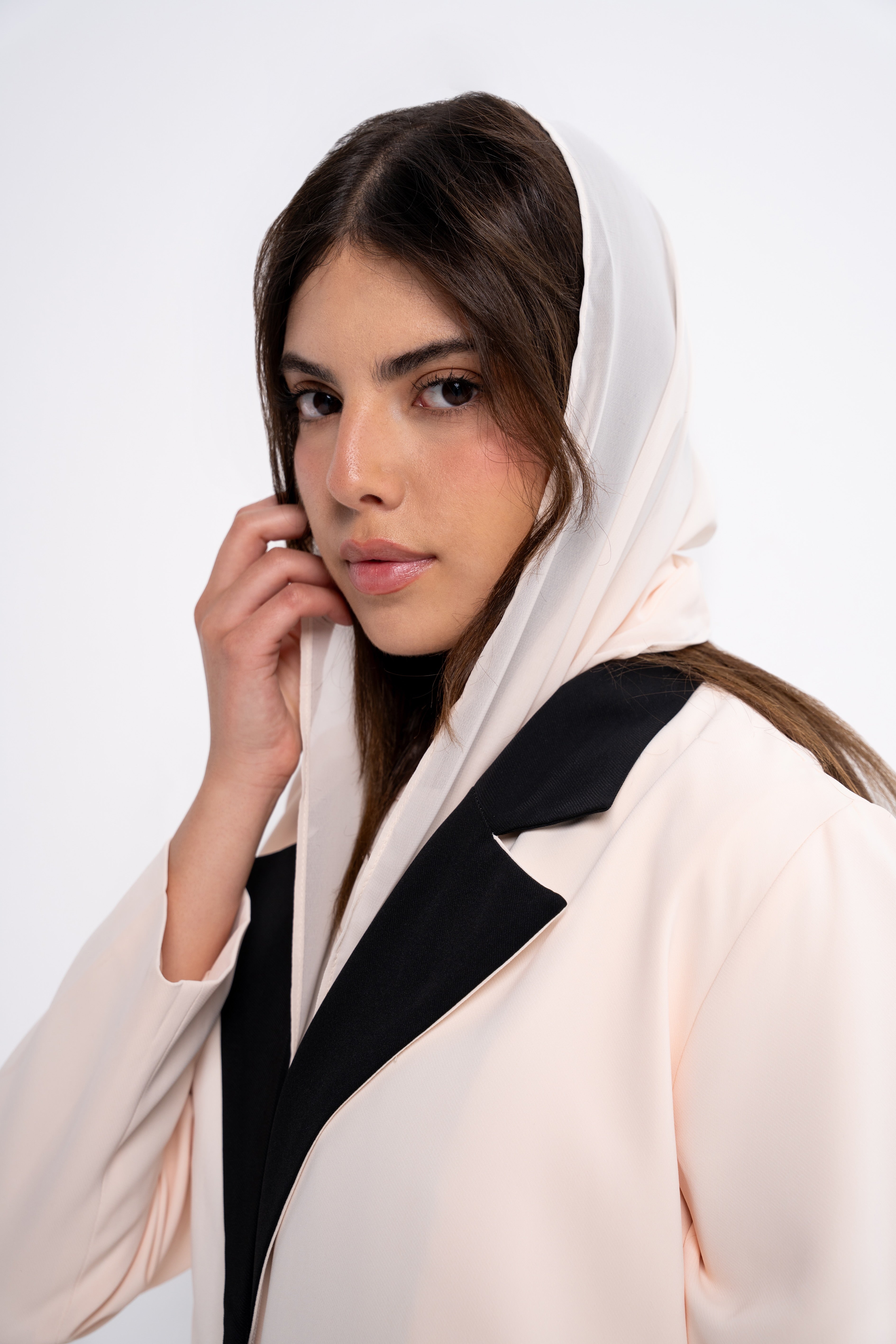 Suit Abaya in Beige