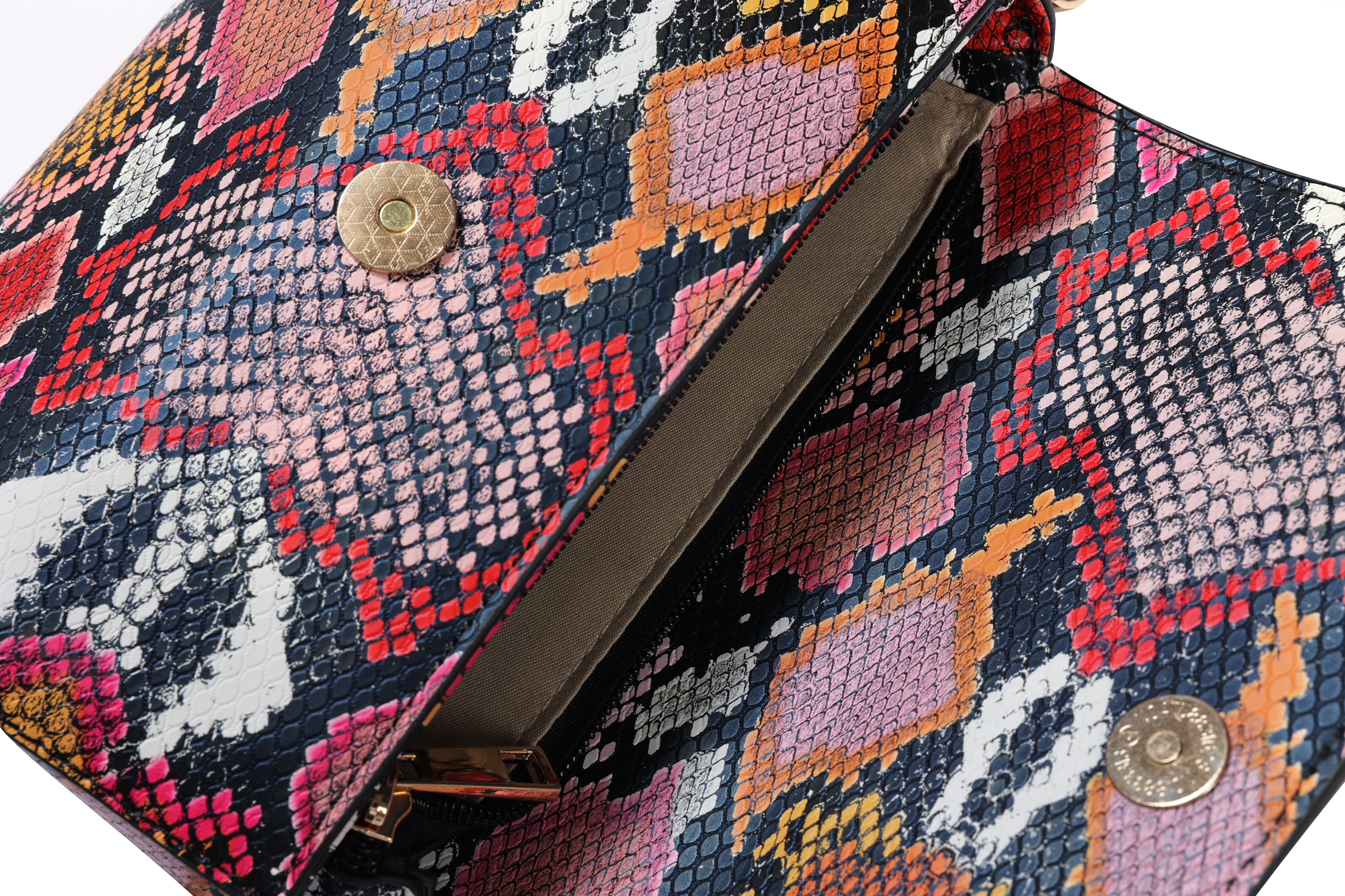 حقيبة يد صغيرة بحزام كروسبودي - باللون الزهري