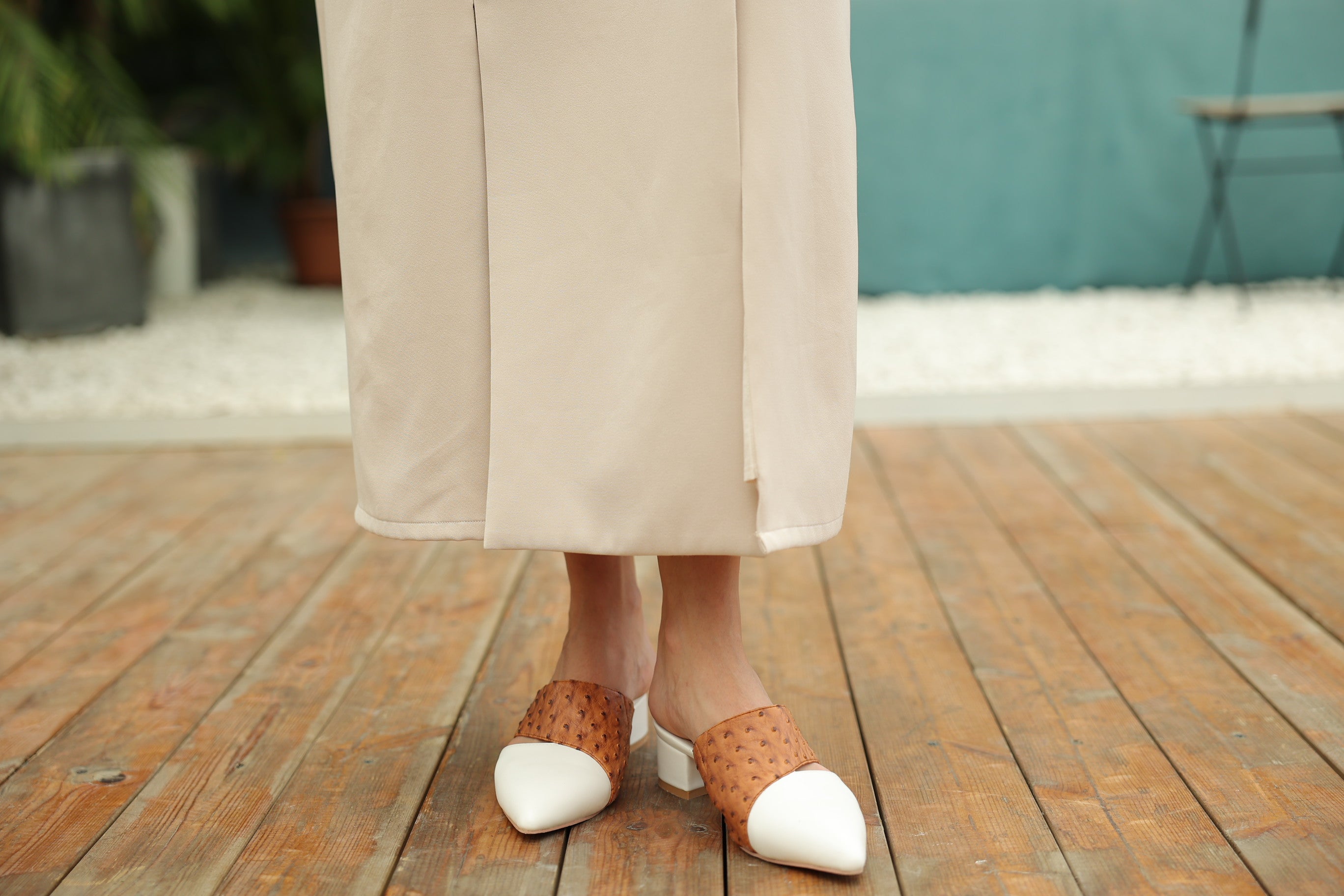 Brown Ostrich Color Block Short Heels